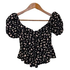 ASTR The Label Crop Top Puff Sleeve Milk Maid Floral Black Size Small